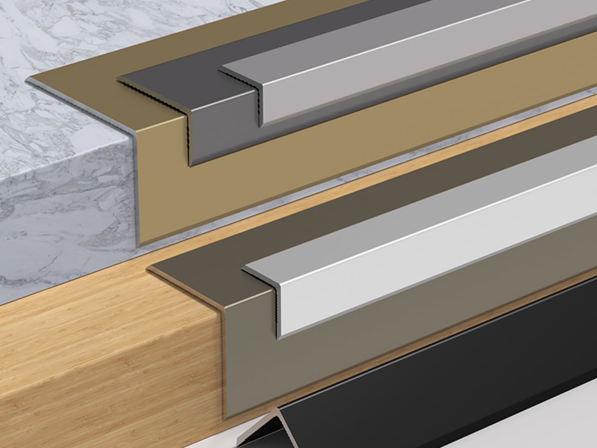 L-shaped aluminium edge trim installed at a panel edge